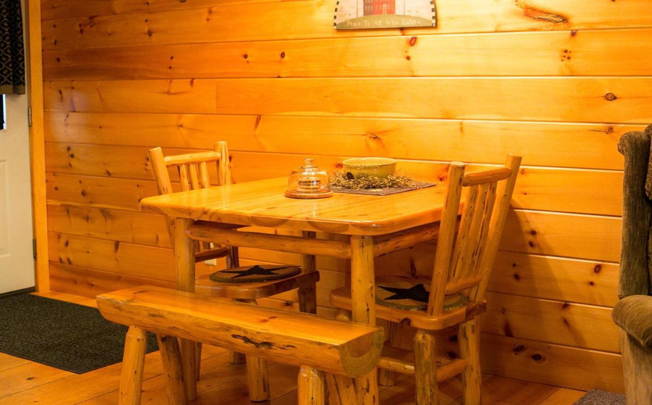 Blessing Lodge By Amish Country Lodging Berlin Extérieur photo