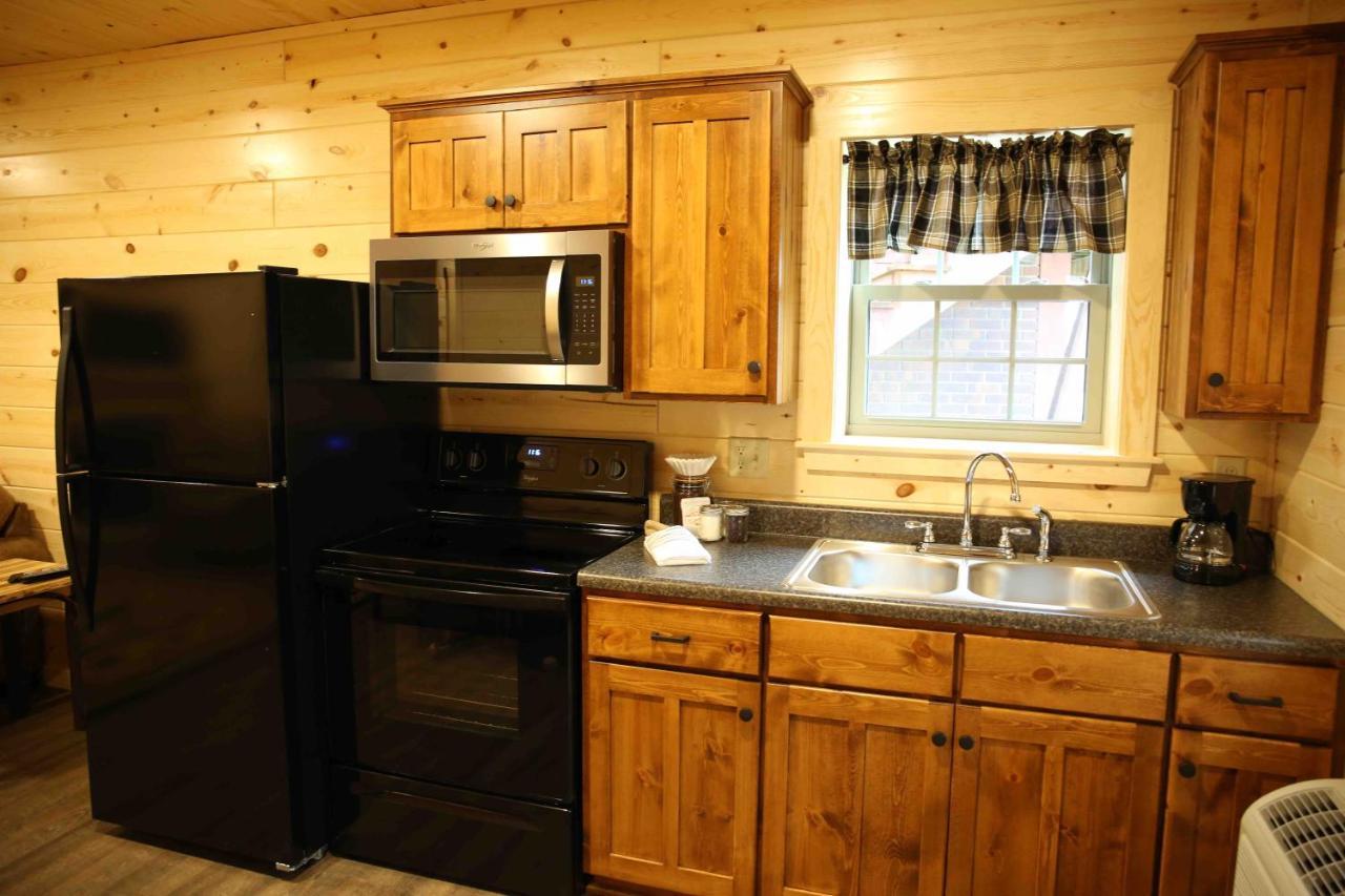 Blessing Lodge By Amish Country Lodging Berlin Extérieur photo